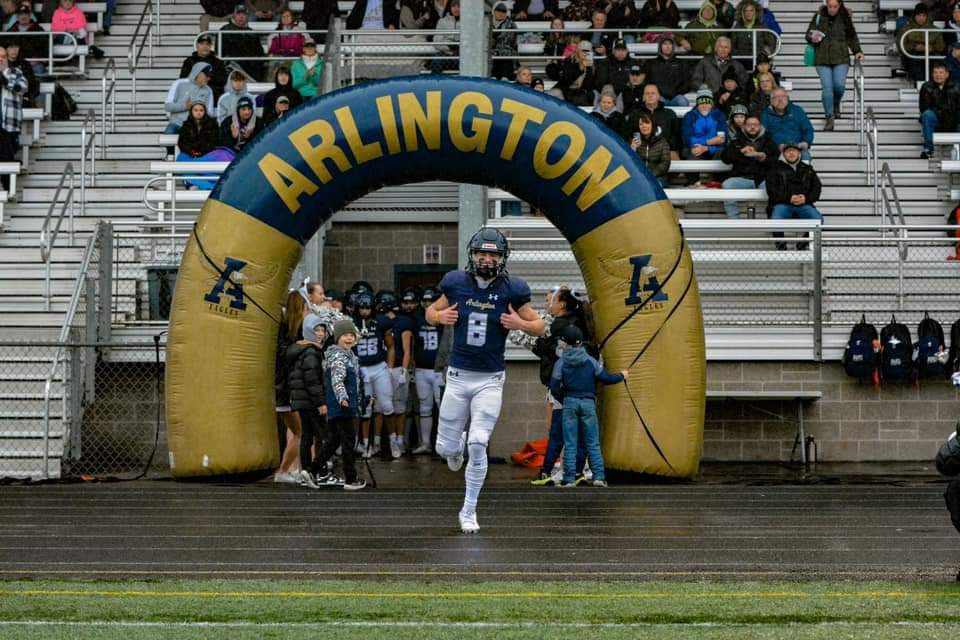 Round of 32 POTG vs. North Creek
Offense: Caleb Reed and the entire offensive line
Defense: Carlos Martinez
Special Teams: Kaid Hunter
