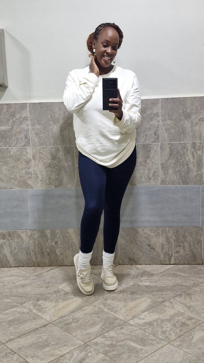 Ann Taylor tweet media