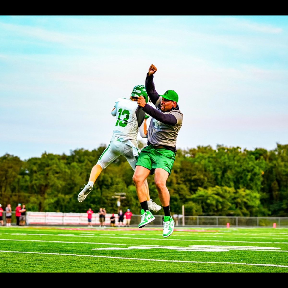 Senior Year Highlights💚🤍

2nd Team All-Conference WR

-491 Receiving Yards 
-7 Total TDs
-26 Receptions 
-47 Tackles
-4 TFLs
-3 PBUs

<a href="/SFLionsFB/">South Fayette Football</a> <a href="/TheBallCoachAD/">Alex Dennison</a> <a href="/CoachSekanick/">Garrett Sekanick</a> <a href="/fronkb13/">Bruce Fronk</a> <a href="/WPIAL_Insider/">WPIAL Insider</a> <a href="/wpialsportsnews/">WPIAL Sportsmen</a> <a href="/PA_TodaySports/">PA Today</a> 

hudl.com/v/2Qkiz1