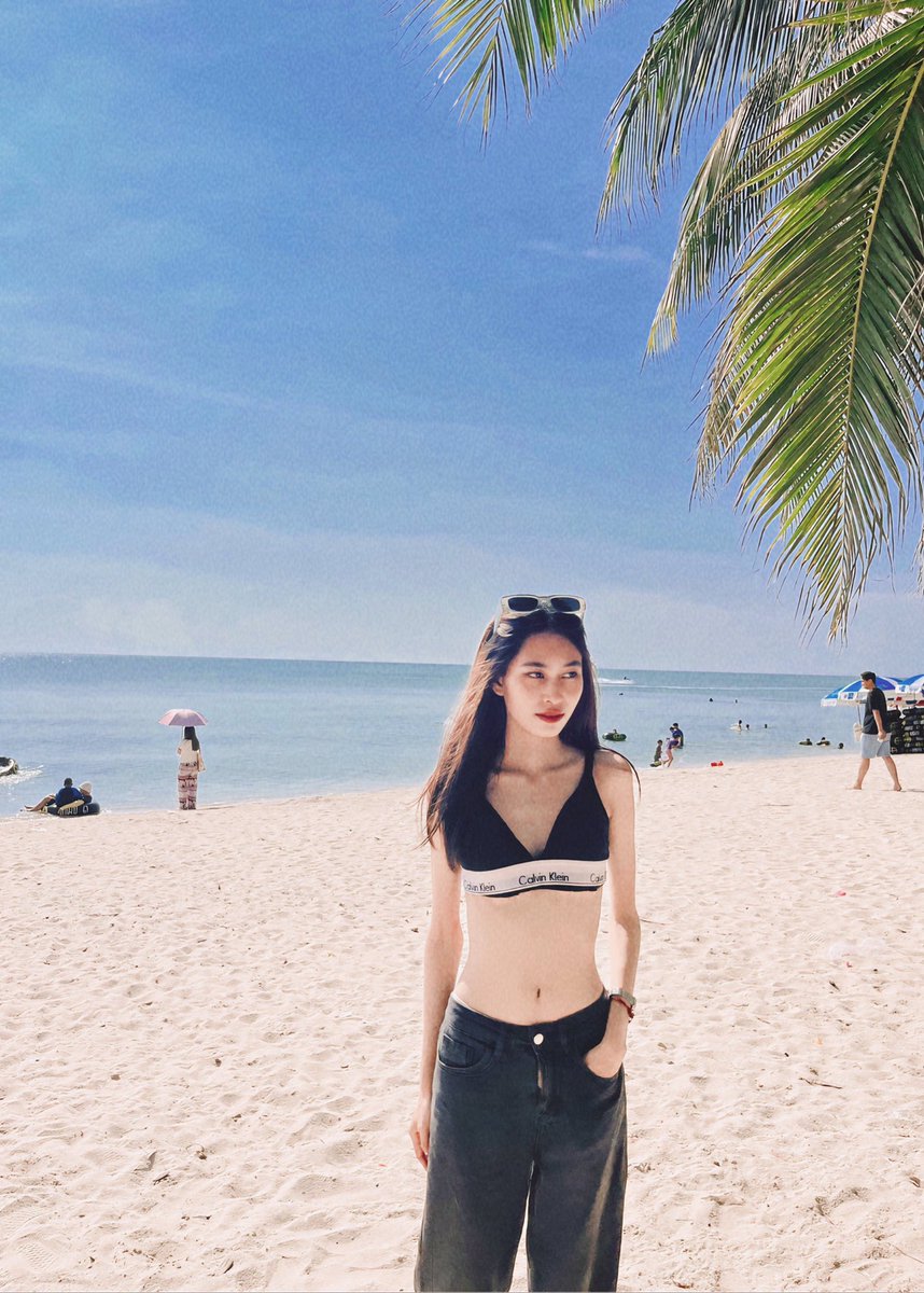 Pjoo2910's tweet photo. เสือจะออกล่าเหยื่อแล้วนะเบบี๋🤫🫣🌊#บางแสนชลบุรี #ชัยนาท https://t.co/08ostXsxpL