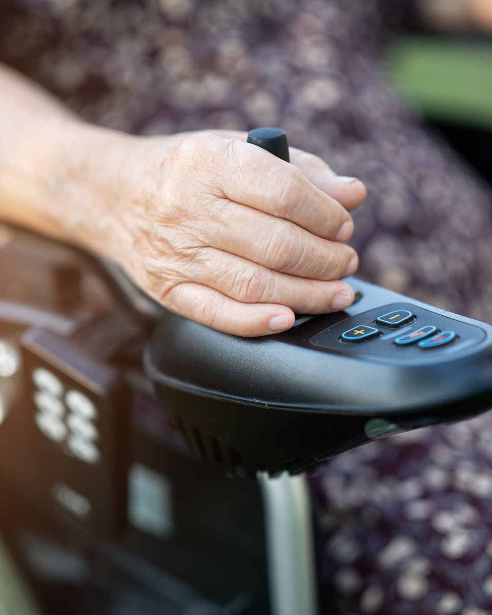 aspaceib's tweet image. [#EMBAT] ¿Conoces nuestro servicio de Promoción de la Autonomía Personal? 🌟 En Fundació Aspace, ofrecemos asesoramiento y recursos tecnológicos a personas con discapacidad y sus familias, con el objetivo de mejorar la comunicación, la movilidad y la accesibilidad en el hogar.
👇