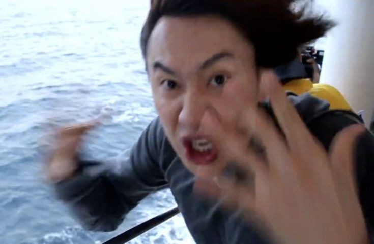 nowmeanis_'s tweet photo. hc : "maaf bgt ya maaf"
jn : "ya sorry, trs gua hrs gmn nyet"
mk : "sorry ya, tp lu semua anjing" https://t.co/hQHoKTYXH1