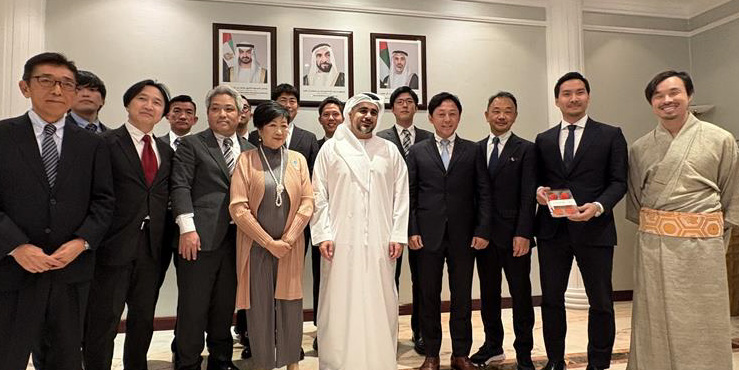 Tokyo_gov's tweet photo. An event with Japanese startups mainly from Tokyo, and participants from Abu Dhabi was held. Japanese firms in sustainable fields like materials, water resources, and agriculture—including the world’s largest vertical indoor strawberry farm—joined pitch sessions and networking. https://t.co/NUSlJKzD5O
