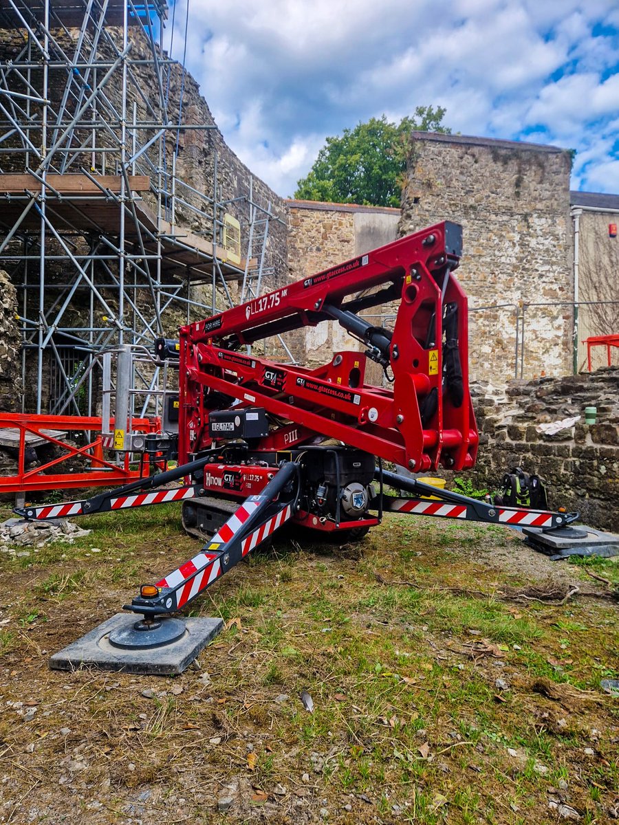 GTAccessLtd's tweet image. Machine of the Day - Hinowa GL1775

For more details contact ☎️ 0️⃣3️⃣3️⃣0️⃣ 3️⃣3️⃣3️⃣ 4️⃣8️⃣4️⃣8️⃣

#MachineOfTheDay #HinowaGL1775 #CompactLift #TrackedPlatform #AccessSolutions #Construction #Maintenance #Landscaping
