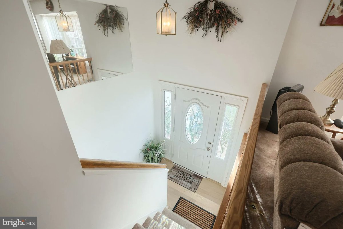 GinterGroup's tweet image. 183 Cold Stream Trail, Felton, PA, 17322
3 bed | 3 bath 2246 Sq. Ft.
Active | 324900
bit.ly/3O4qcbo
Home Sweet Home. Imagine coming home to this charming, 3-bedroom, 2.5-bath bi-level house that s ready for you to move in and make memories. Whether you re looking for...