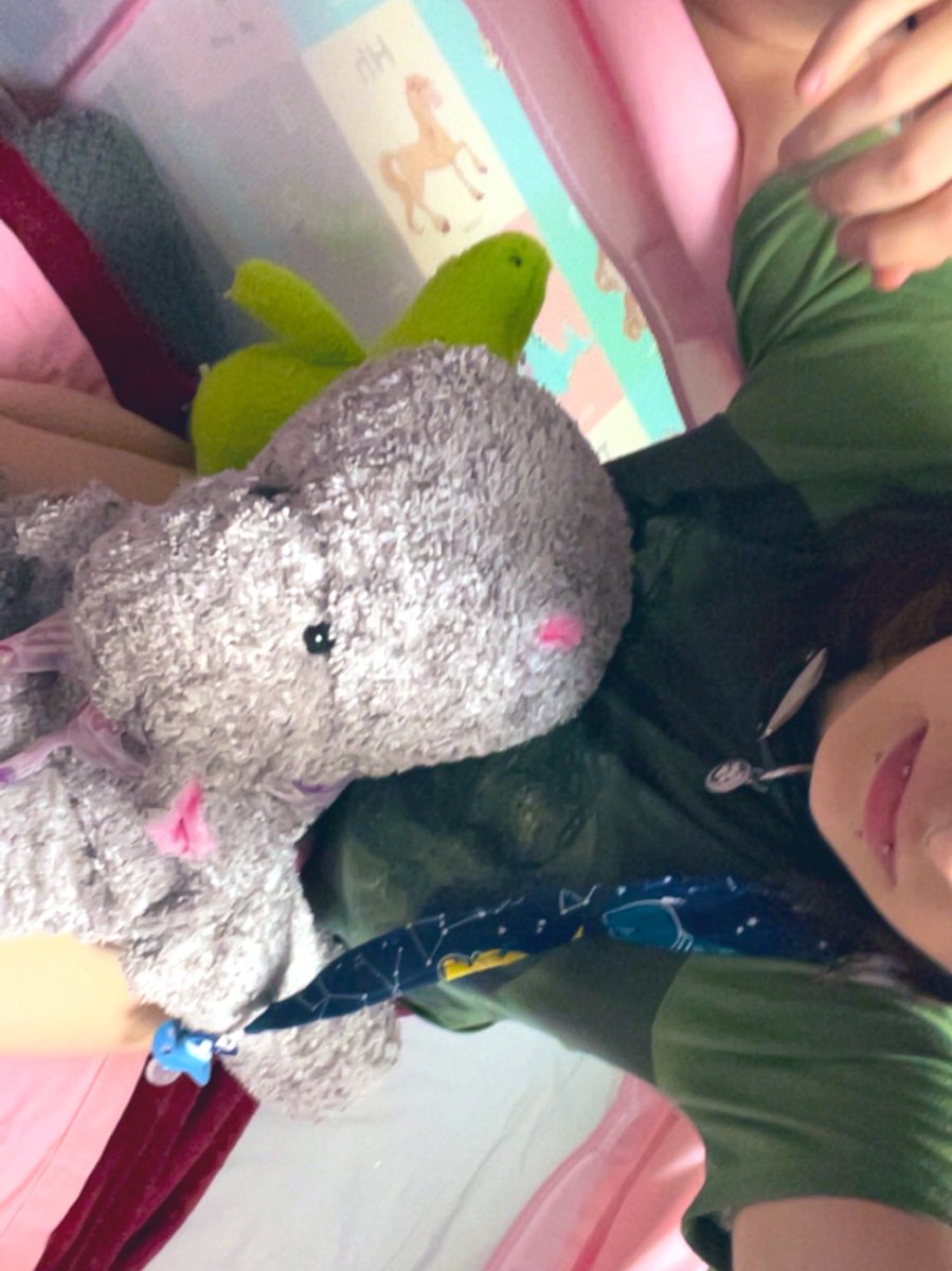 AfterDarkDanny's tweet photo. Puppy in da playpen 🧸 https://t.co/ZsF2WR9mYU