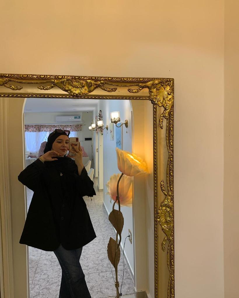 Gönlünüzden geçen her güzel şeyin hayalden çıkıp gerçeğe dönüşmesi dileğiyle hepinize hayırlı sabahlar.
#HayırlıSabahlar