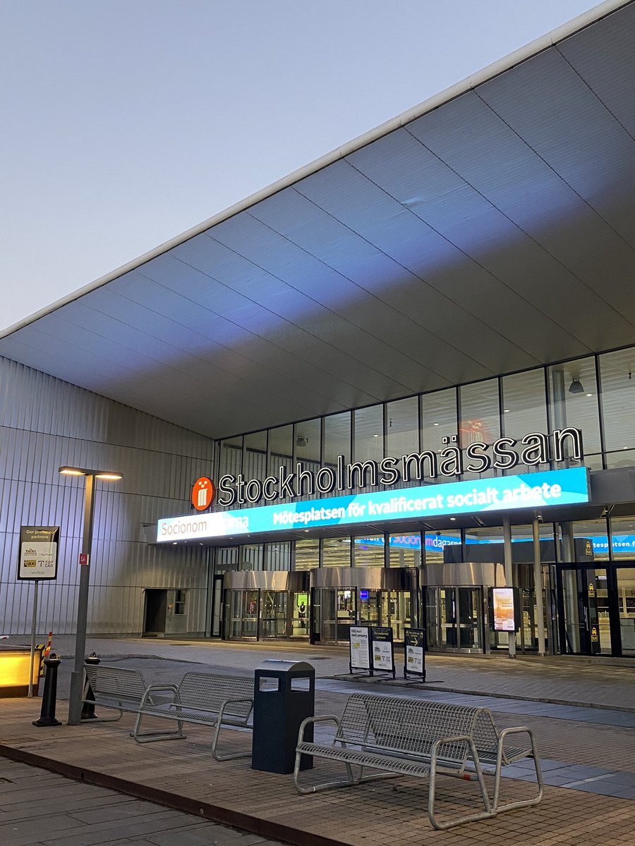 Godmorgon! Snart är det dags, kl08:00 öppnas dörrarna till Sveriges största samlingsplats för socionomer! Ses vi på plats?  #socionomdagarna