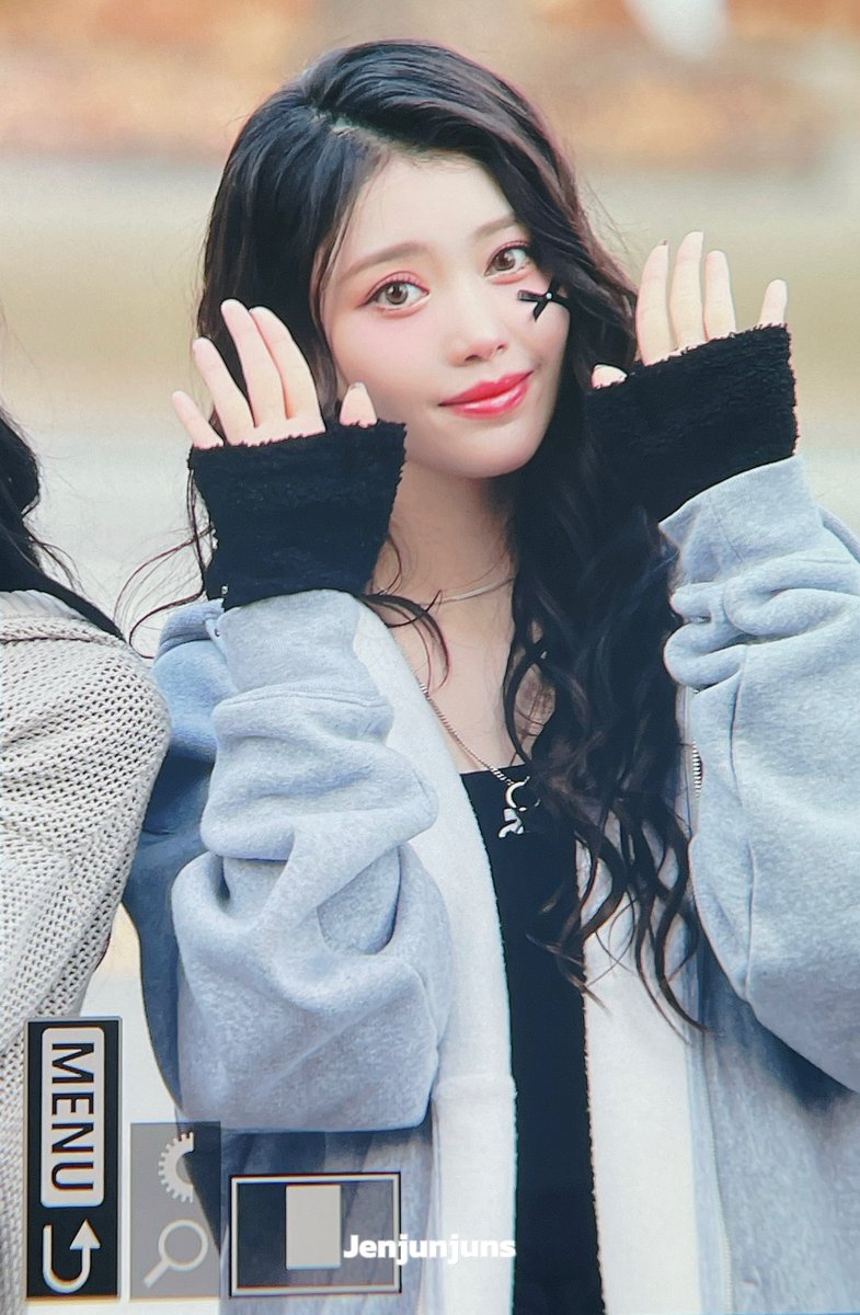 241112 미니팬미팅  프리뷰 pre.

Happy Birthday🎂❤️

#션샤오팅 #샤오팅 #XIAOTING 
#SHENXIAOTING #沈小婷 
#Kep1er #케플러 #シャオティン