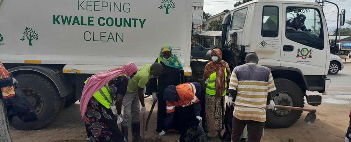 $BSE recently participated in a Kwale County town clean up exercise.

Led by the Kwale County CEC for Environment and Natural Resources, Madam Saumu Beja, $BSE's Environmental Management team and various stakeholders took part in the exercise where 500kgs of waste was collected.