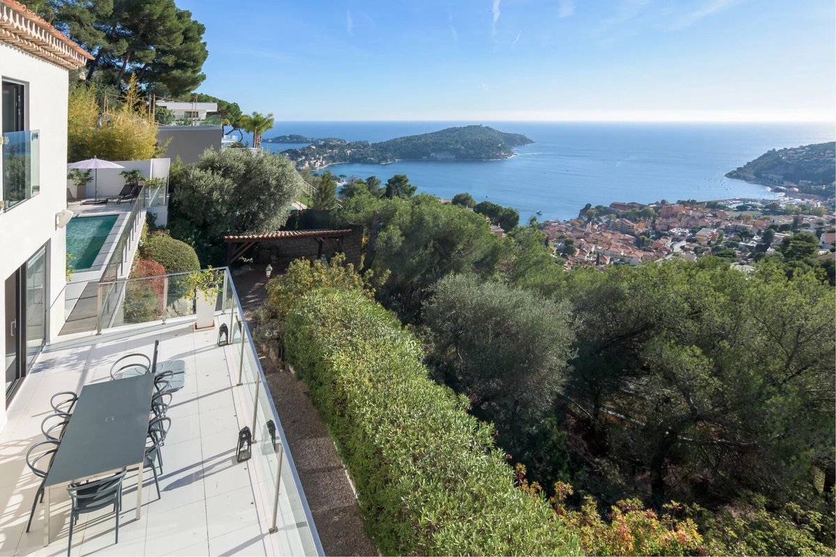 The Find Global Luxury Real Estate (@thefindlife) on Twitter photo Sea view #property for #sale in Villefranche-sur-Mer.
Details: Info@thefind.agency
Price: 3,500,000âŹ
instagram.com/TheFindLuxuryRâŚ
#realestate #france Sea view #property for #sale in Villefranche-sur-Mer.
Details: Info@thefind.agency
Price: 3,500,000âŹ
instagram.com/TheFindLuxuryRâŚ
#realestate #france