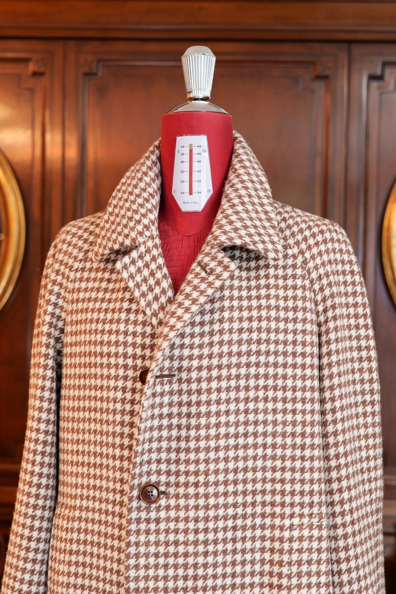 GinzaPecora's tweet photo. Raglan coat by PECORAGINZA <Tailor Hideaki Sato>
Fabric : FOX BROTHERS Tweed
<FULLY HANDMADE>
#pecoraginza #hideakisato #overcoat # #raglancoat #coat #foxbrothers #sartoria #sartorial #tailor #bespoke #bespoketailoring #fattoamano #fullyhandmade #ペコラ銀座 https://t.co/zc3vWYktGD