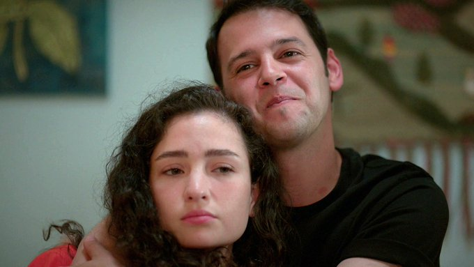 blvcom's tweet photo. 👫 La ficción #Hermanos11Nov de @antena3com registró 1.765.000 ESPECTADORES ÚNICOS (AA).
➡️ La serie turca consiguió 904.000 espectadores de audiencia media y el 12.7% de cuota de pantalla.
#Audiencias 📺📊 https://t.co/SHMRcovPqi