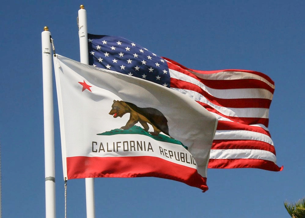 Sucks #Trump will be POTUS for 4 years &amp; the GOP will prob. control both chambers of Congress for 2 years. Thankfully I’m in #California where #Harris should win 3/5 votes like #Biden. Yet CA #Democrats shouldn’t assume '26 will favor us just because people are pissed with Trump.