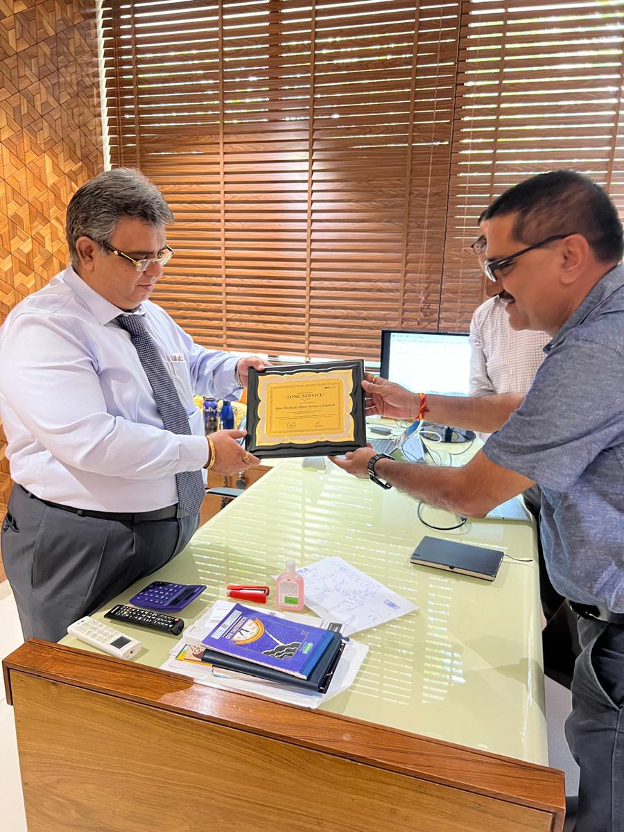 qms_mas's tweet photo. We are thrilled to share that we have been honored with the "Long Service Award" by BPL Medical Technologies Pvt. Ltd. for completing 10 years of partnership.

#QMSMedicalAlliedServices #BPLMedicalTechnologies #LongServiceAward #Partnership #Healthcare #MedicalServices  #Success https://t.co/HCYZFnGlAk