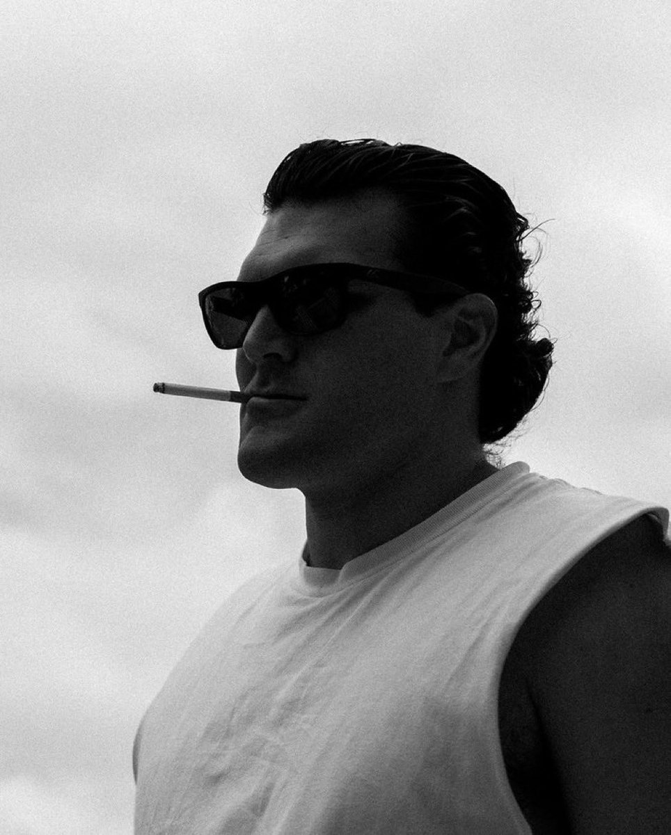 If you are a real <a href="/SizeChad/">Size Chad</a>, show it on $Marlboro chart with your SIZE