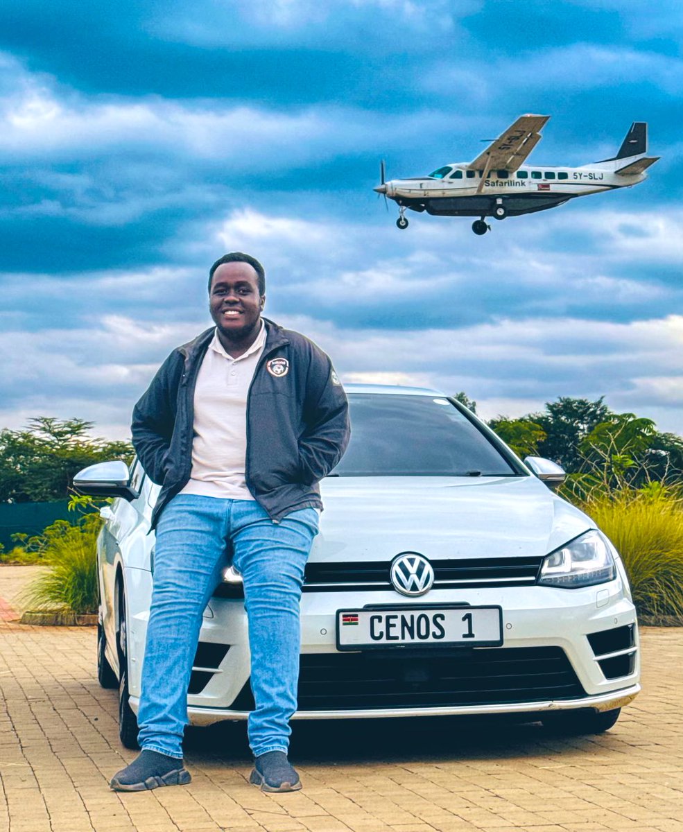_waigera's tweet photo. If you’re looking for a perfect hot hatchback, purchasing a Volkswagen golf R will be one of the best decisions you’ll ever make.

You can use it on track on weekends and still drive off to work on a normal Monday morning 

It’s fast and still comfortable https://t.co/Lfgh4Pdgox