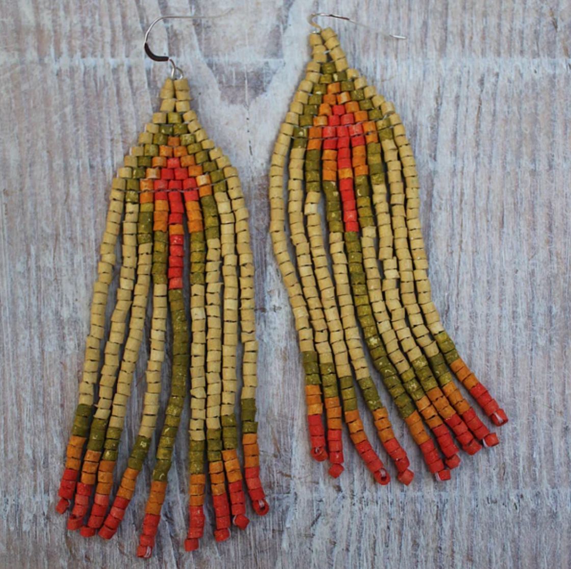 Handmade Clay Beaded Guatemalan 'Sunshine' Earrings 🌞 
More colours available ⭐