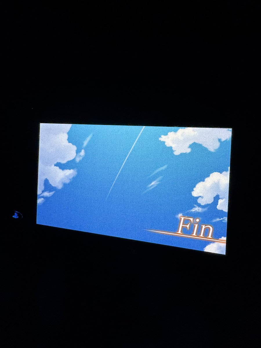 coolizen's tweet image. Прошел вчера второй Trails in the sky. Это было потрясающе, уже во всю играю в третью. А на полочке уже лежат картриджи Zero и Azure для switch.