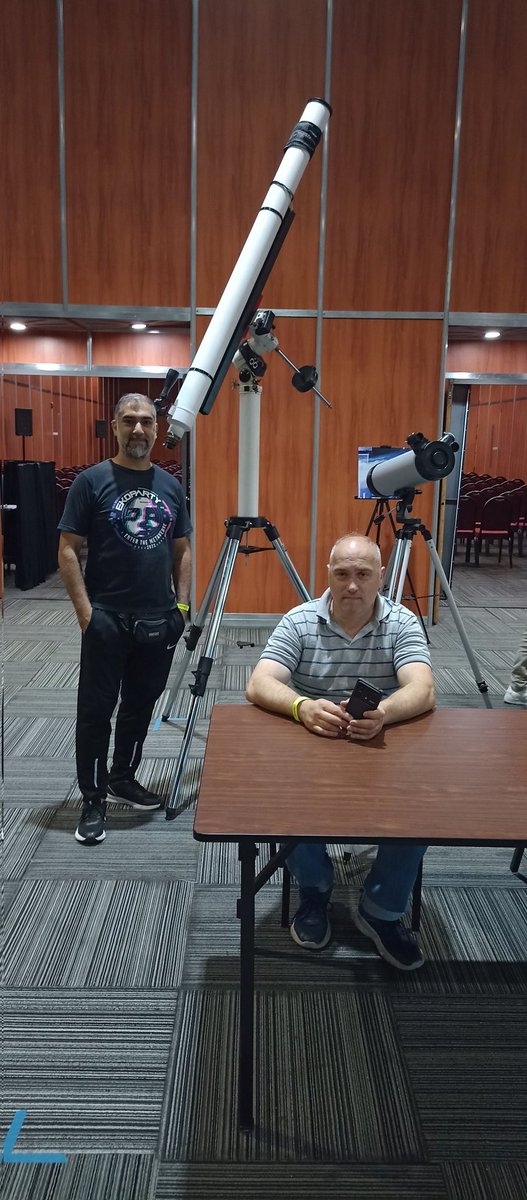 StarH4ck (@starh4ckspace) on Twitter photo El stand de StarH4ck empieza a tener brillo. #CienciaHacker <a href="/ekoparty/">Ekoparty | Hacking everything</a> El stand de StarH4ck empieza a tener brillo. #CienciaHacker <a href="/ekoparty/">Ekoparty | Hacking everything</a>