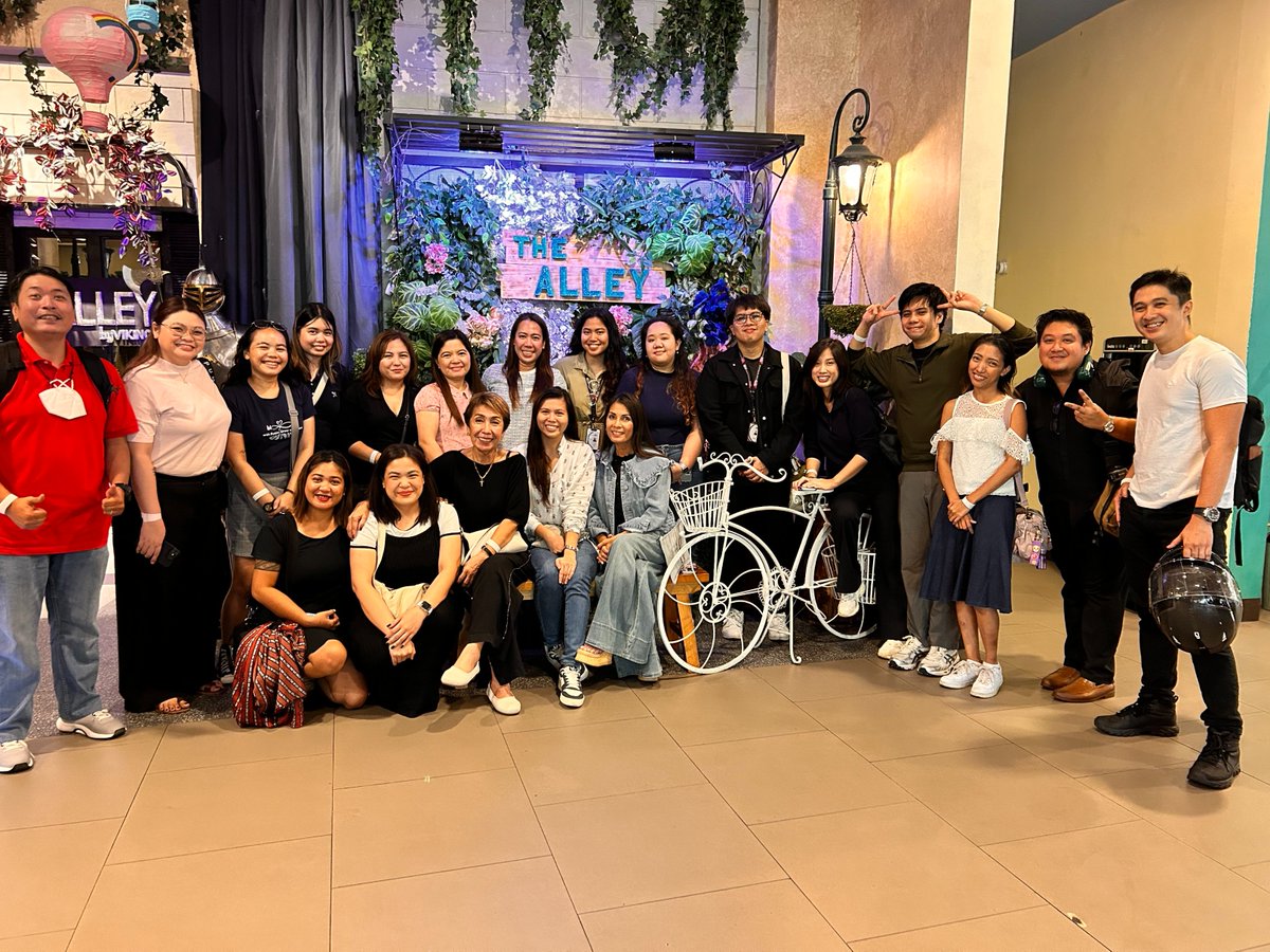 McvoTalent's tweet photo. 📸 Moments of Connection &amp; Collaboration 📸  
Our MCVO Talent Outsourcing Services leadership and HR teams gathered for a special lunch-out with our CEO, Ms. Cherry V. Orlina, at The Alley by Vikings BGC last November 8! 🎉 #MCVOTalent #LeadershipLunch #TeamBonding #WorkCulture https://t.co/XebUmvJ82W