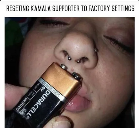 GcL-lH9XIAAURUK?format=png&name=small