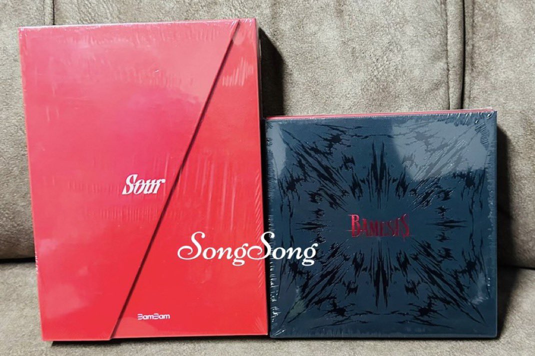 SongSongBBWang's tweet photo. ขอขายบั้มหน่อยค่ารอบภูเก็ต มีหลายบั้มนะคะ
🙇‍♀️ฝากรีด้วยค่า 😊 🚩 

ปล่อยบั้มเซ็ทคู่ 197฿ ส่งฟรี + การ์ด 
BB4 (แถม BB3) เลือกสีได้เลยนะค่ะ 
❤️อัลบั้มเต็ม ไม่แกะ❤️

#BAMESIS_SHOWCASE_TOUR
#BAMESIS
#ตลาดนัดอากาเซ่ #ตลาดนัดเมนแบมา https://t.co/2TNtbi7wzE