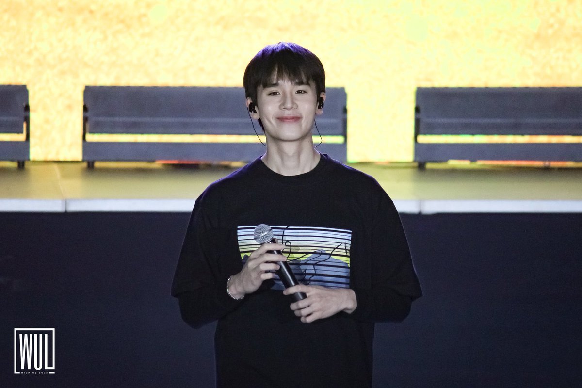 Jellywalangpera's tweet photo. WTS LFB JIMMYSEA MERCH SHIRT LAST TWILIGHT MANILA

Last Twilight Manila PH ver Limited Edition shirt. Size Small
-Never been used, worn, or opened the pouch.

₱2410 Can do DOP
-Nueva Ecija
-LBC or flash exp https://t.co/xyvTZl4PTa