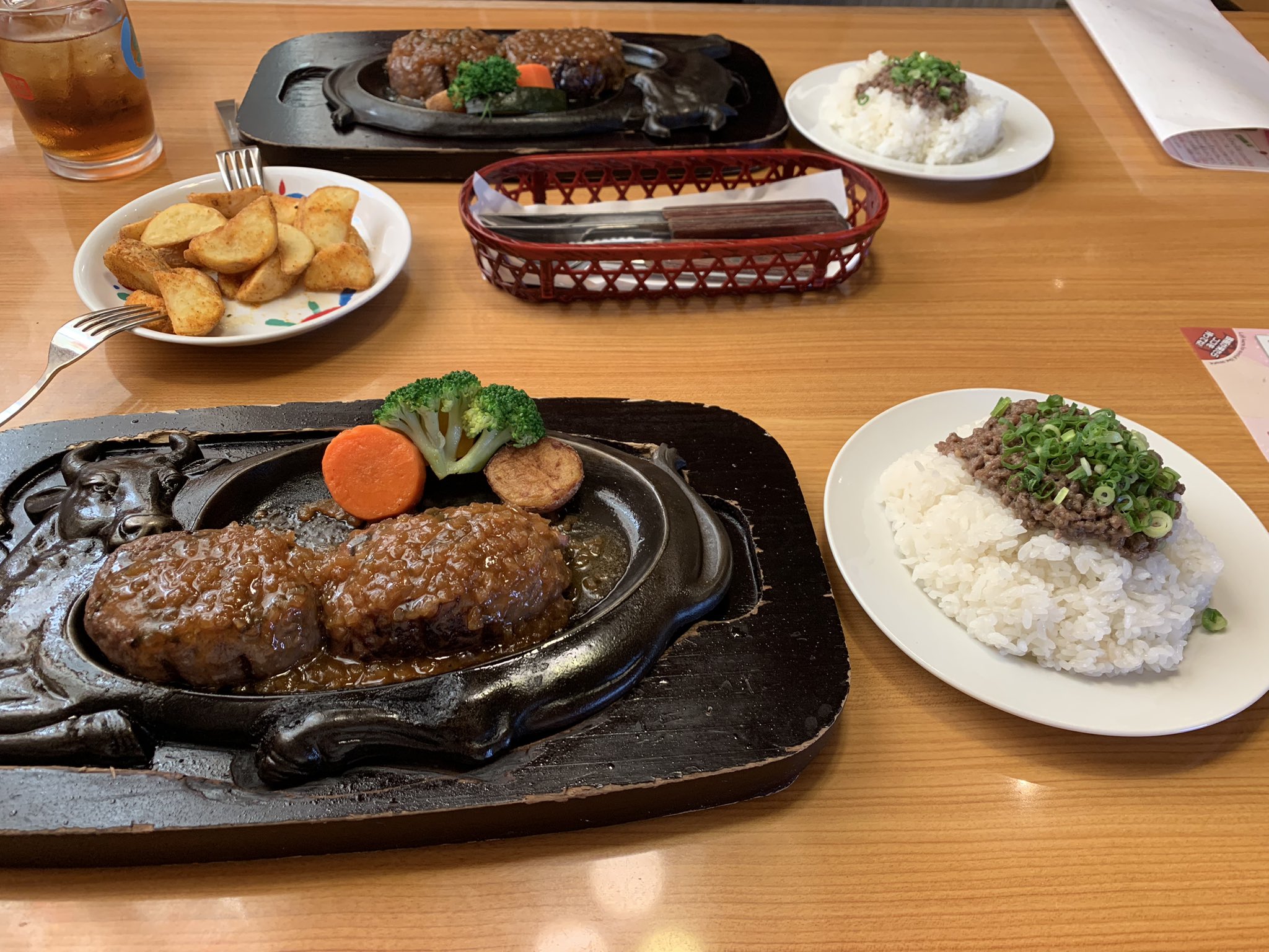 𝐩𝐢𝐠𝐡𝐢𝐩/味噌豚丼キッチンカー🚚🍴🐷 (@pighip_ft) / X 𝐩𝐢𝐠𝐡𝐢𝐩/味噌豚丼キッチンカー🚚🍴🐷 (@pighip_ft) / X