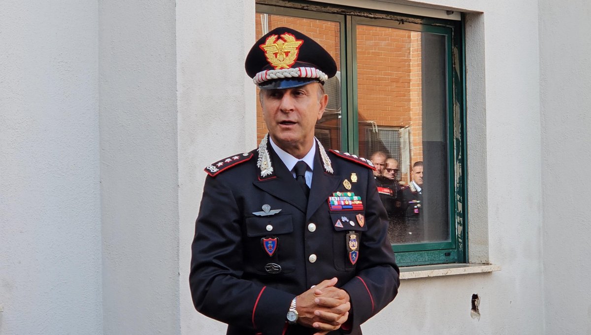 TV2000it's tweet image. #NEWS - Salvatore #Luongo è il nuovo comandante generale  dei #Carabinieri
 
Nominato dal Consiglio dei ministri, già vicecomandante, succede a Teo Luzi 
Sessantadue anni, napoletano,  ha alle spalle studi giuridici e strategici 

#12novembre