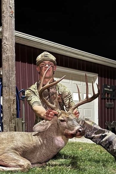 Ohio Bucks (@bucksofohio) on Twitter photo Duker with a beast he took in Belmont county! Stud for sure! Congratulations <a href="/JasonCastello4/">Jason Castello</a> #HuntOhio Duker with a beast he took in Belmont county! Stud for sure! Congratulations <a href="/JasonCastello4/">Jason Castello</a> #HuntOhio