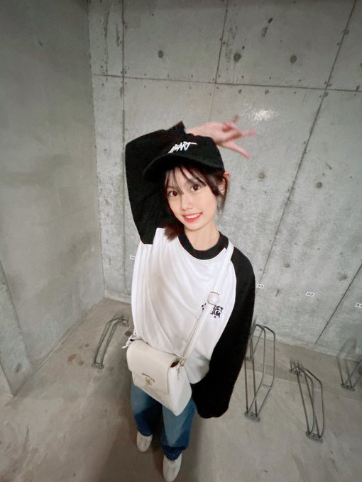 Twitterのコスプレ画像32