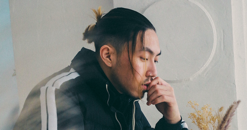 bongminesent's tweet photo. Exploring the Narrative of VeeAlwaysHere’s “USED TO” Single https://t.co/tGs9zvzZgA via #bongminesentertainment | @veealwayshere https://t.co/Kq3Ehaa5mo