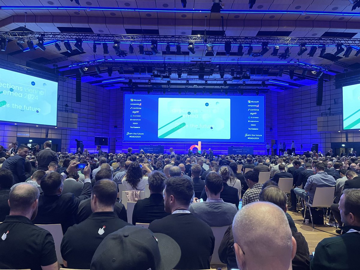 🌍 Meeting new people always excites me, but meeting in person those I work with and collaborate with daily is even more thrilling: #Microsoft teammates, peers, colleagues, and most importantly, #BusinessApplications Partners.

#Directions for Partners is not just a meeting