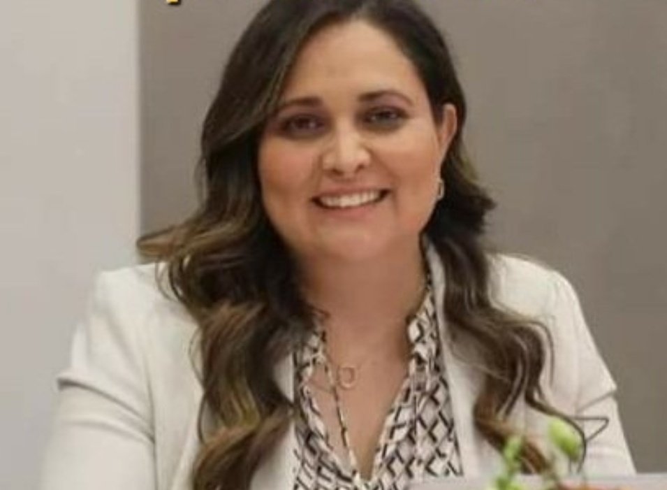 chucho_cuerero's tweet image. Hace 63 días, estos 4
@DanielBarredaP
@MYunesMarquez
@reye_saucedo
@J_SabinoHerrera
 vendieron a México junto con @YoconYunes   @cynthialopezc1 y
Alberto Pérez Dayán 

Que no haya un sólo momento que dejemos de recordarles a estos cobardes la vileza que le han hecho a México.