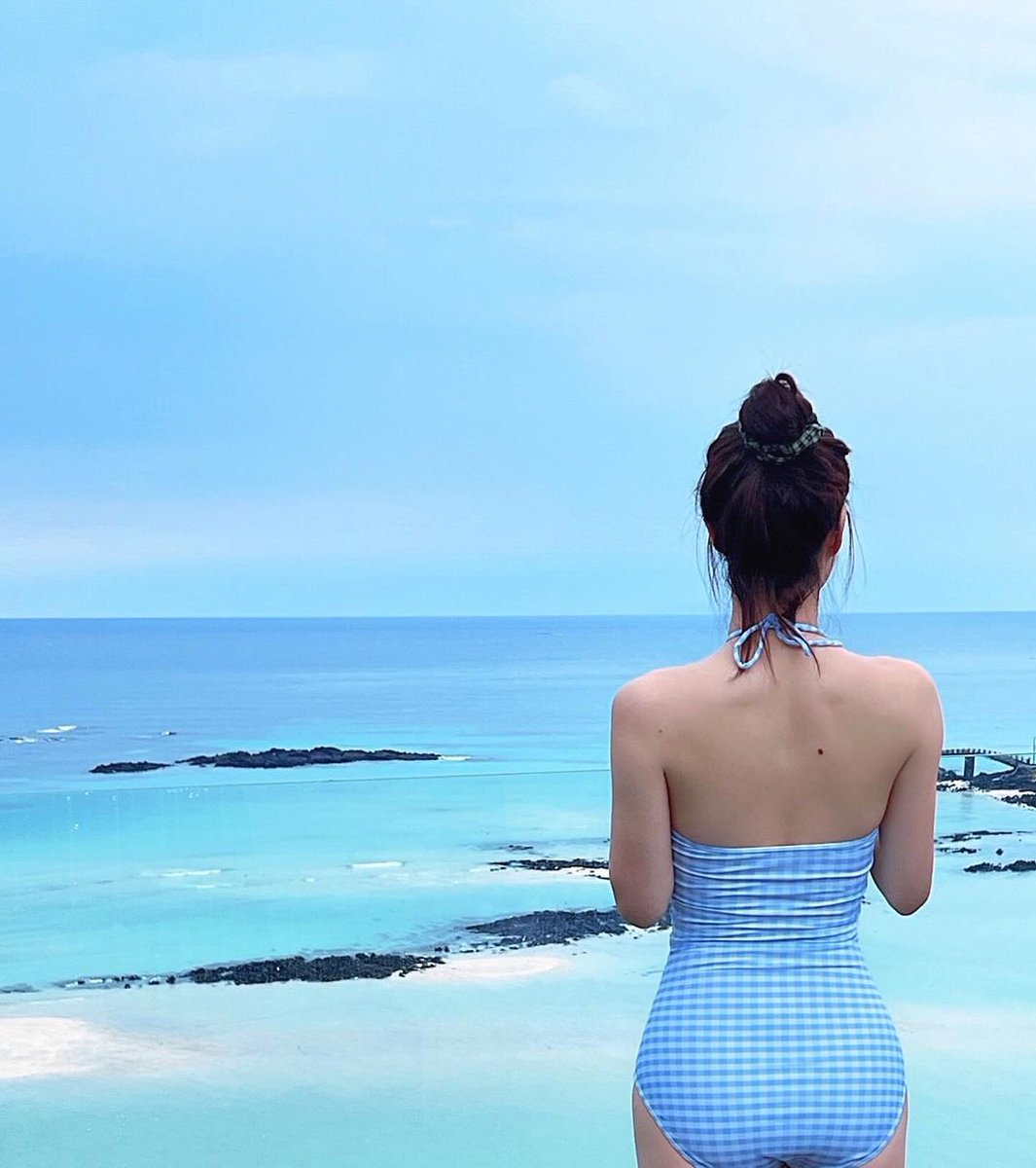 yunaislee's tweet photo. Howdy? 🌊 https://t.co/dO8K8LpSpm
