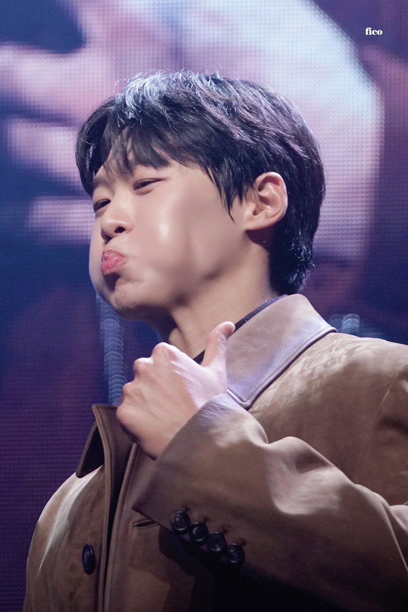 241110 ARCOLIBELANTE
만  찐
두  빵
🥟😚
#정승원 #리베란테