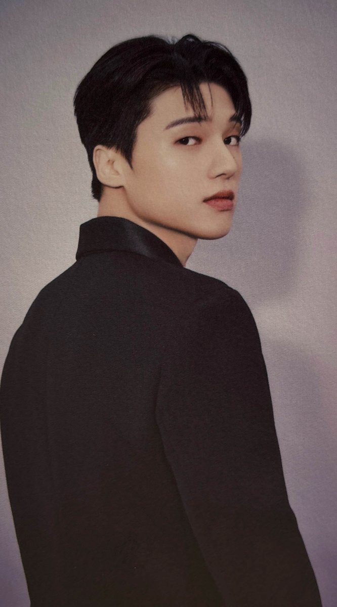 atz_scans's tweet photo. #WOOYOUNG #에이티즈 #ATEEZ #GOLDENHOURPART1 https://t.co/H7Fm9YLOGo