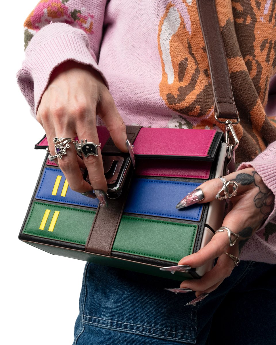 Maghla's tweet image. J&apos;ai enfin acheté WinRAR 💾