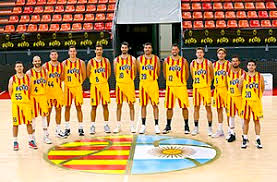 MarcMundet78's tweet image. 🟡🔴 CATALUNYA | Finestra FIBA

La llista seria una cosa així.

Dani Pérez, Guillem Vives, Rafa Villar
Jaume Lobo, Pau Ribas
Oriol Paulí, Pep Busquets, 
Miquel Salvó, Eric Vila, Nacho Llovet
Yankuba Sima, Pierre Oriola