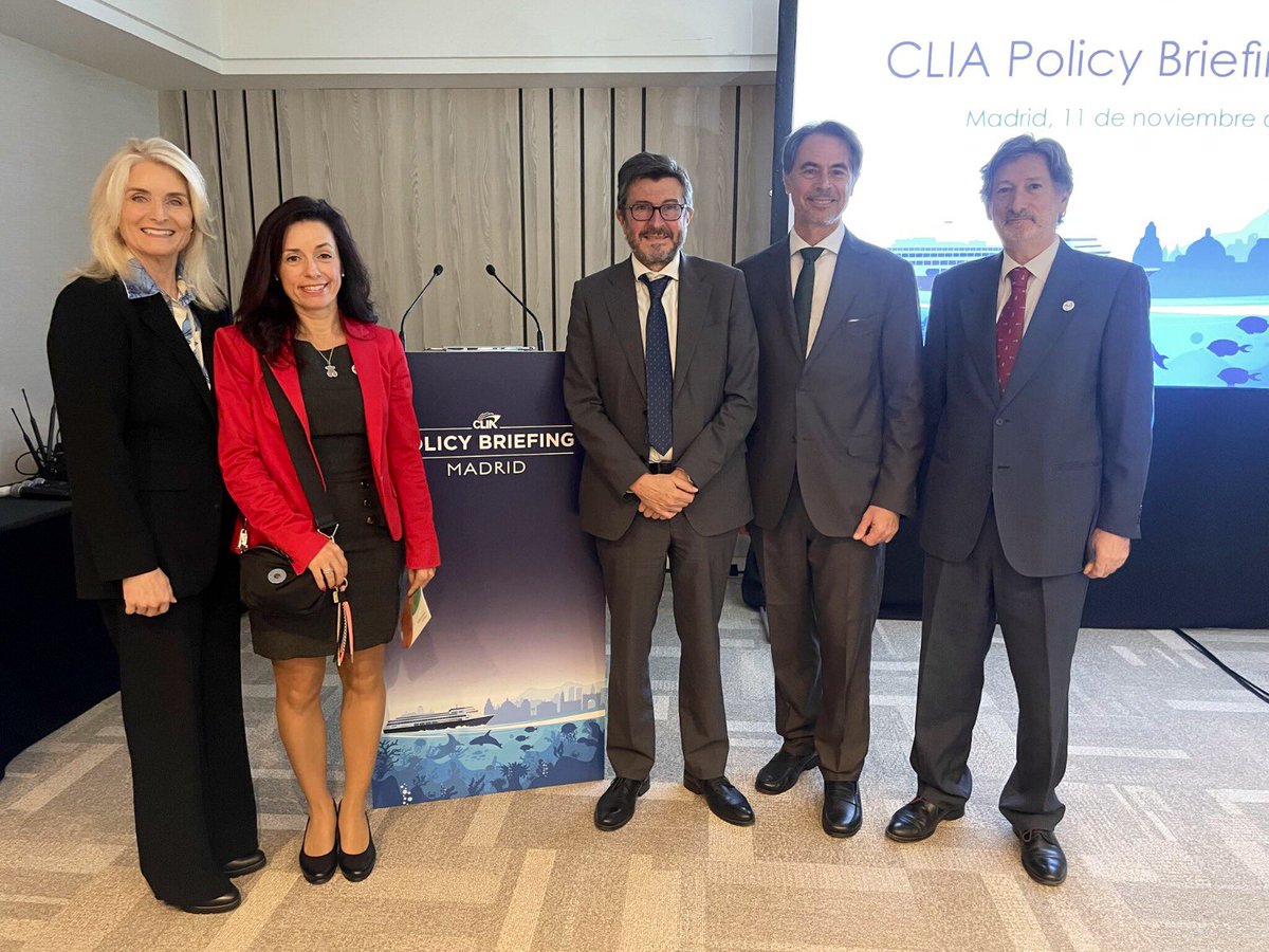 PuertodeCtg's tweet image. Seguimos impulsando un turismo de cruceros de calidad y sostenible, en la cumbre internacional de cruceros, organizada por @CLIAGlobal 

#Cartagena es un destino único, con experiencias personalizadas y exclusivas.

#portsofspain #puertodecartagena #cartagena #cruceros