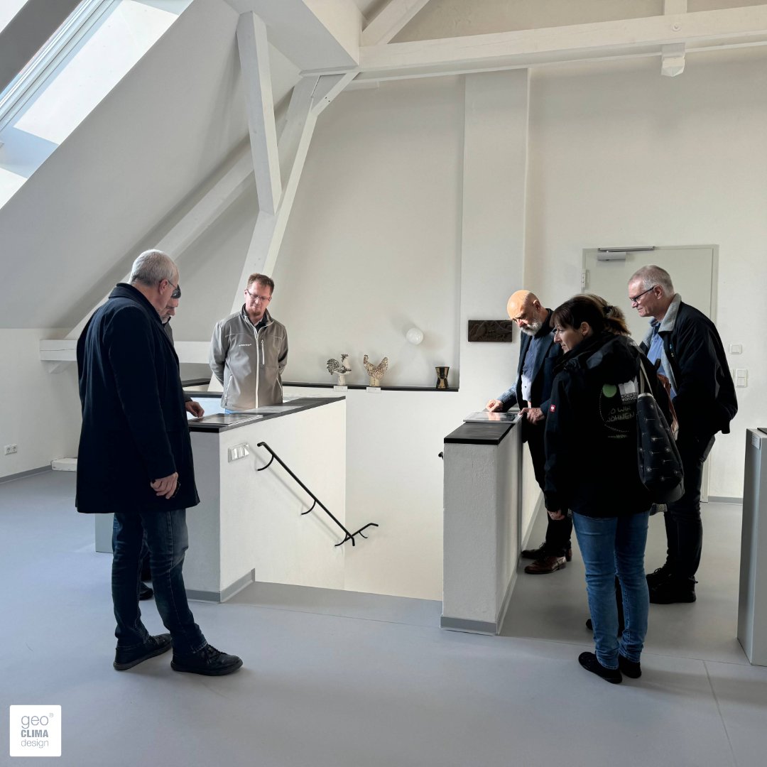 geoclimadesign's tweet photo. Vom 04. - 10.11. fand die Woche der Wärmepumpe 2024 statt, Interessierte konnten sich zum Thema #Wärmepumpe informieren und mehr über die Funktionsweise, Einbau und Fördermöglichkeiten lernen. 

Weitere Infos und Fotos findet Ihr als Rückblick, über den Link in den Kommentaren. https://t.co/2txcMZbPHB