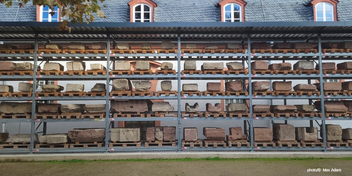 Mainz University (@uni_mainz_eng) on Twitter photo 25,000 individual stones and 5,000 structures throughout Germany dating to the Roman period are being documented to be made publicly available in the digital edition "disiecta membra" / Cooperation of @adwmainz, #MainzUniversity, <a href="/dai_weltweit/">DAI</a> & <a href="/Uni_MR/">Philipps-UniversitƤt</a> press.uni-mainz.de/stones-and-str⦠25,000 individual stones and 5,000 structures throughout Germany dating to the Roman period are being documented to be made publicly available in the digital edition "disiecta membra" / Cooperation of @adwmainz, #MainzUniversity, <a href="/dai_weltweit/">DAI</a> & <a href="/Uni_MR/">Philipps-UniversitƤt</a> press.uni-mainz.de/stones-and-strā¦