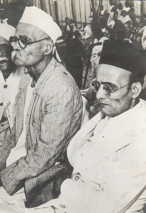 sameer_kasture's tweet photo. Tribute to 'Senapati' Pandurang Mahadev Bapat, the staunch Savarkar bhakta on birth anniversary. Savarkar sent him at Russia to grab the bomb technology from Russian activists. When #Mafipandit Nehru trapped Savarkar in Gandhi's assassination, he stood adamantly with his Guru. https://t.co/F8pCErPbaX