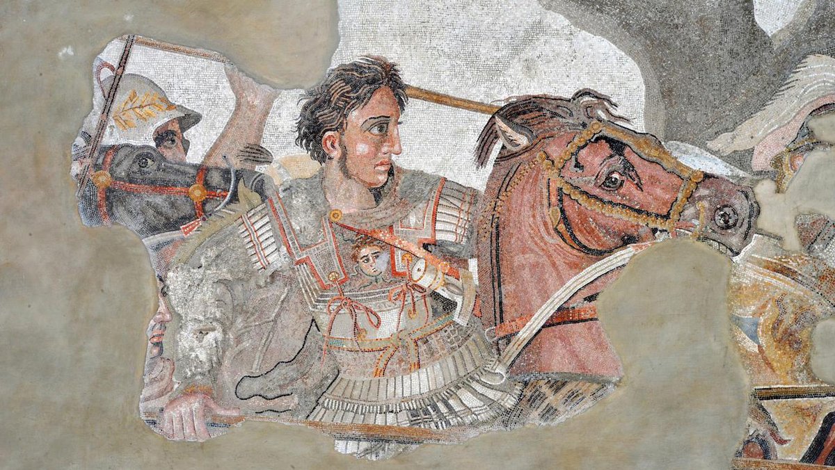Gazette_Inter's tweet photo. Is it? 

A new study in @J_F_Archaeology by Antonis Bartsiokas  argues that the purple-dyed cotton textile discovered in the Royal Tomb II of Vergina, in Greece, may be a tunic  (chiton) once worn by Alexander the Great!

Learn more: https://t.co/gasksx5sgp #discovery #Greece https://t.co/oMcqfGpgVL