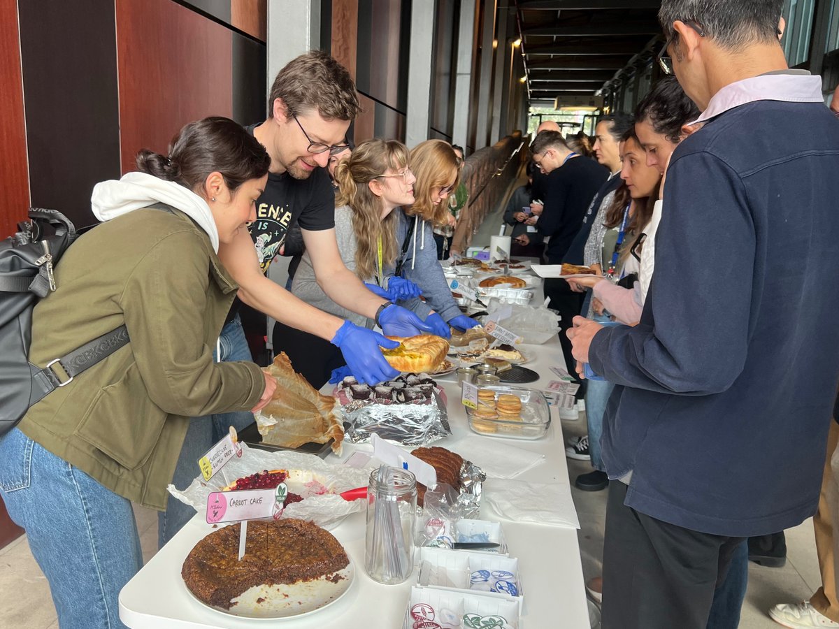 CNAG (@cnag_eu) on Twitter photo 🍰How many people enjoying cakes and cookies for a good cause: supporting those affected by recent flooding in Valencia!
<a href="/BakersPCB/">PCBakers</a>, with #CNAG volunteers, organised this bake sale to raise funds for <a href="/Acontraelhambre/">Acción contra el Hambre España</a> and <a href="/SPAB_Burjassot/">SPAB Burjassot</a>
#Solidarity #DANArelief #SupportValencia 🍰How many people enjoying cakes and cookies for a good cause: supporting those affected by recent flooding in Valencia!
<a href="/BakersPCB/">PCBakers</a>, with #CNAG volunteers, organised this bake sale to raise funds for <a href="/Acontraelhambre/">Acción contra el Hambre España</a> and <a href="/SPAB_Burjassot/">SPAB Burjassot</a>
#Solidarity #DANArelief #SupportValencia
