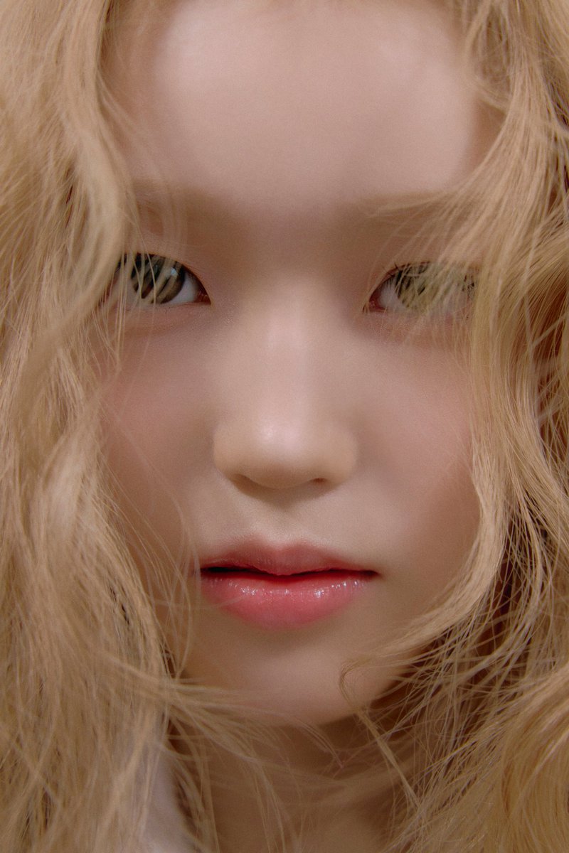 Concept Photo (naya Ver.)

izna The First Mini Album 'N/a'
2024.11.25 6PM (KST)

💿 Pre-Save
ingrv.es/izna_Na

#izna #이즈나
#JEONGSAEBI #정세비
#N_a