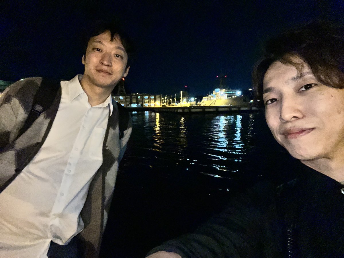 昨日は前田知洋さんと片岡双六君とお茶してご飯してたくさんお話させて頂きました！わーい、楽しかった！また今日から頑張ろう。