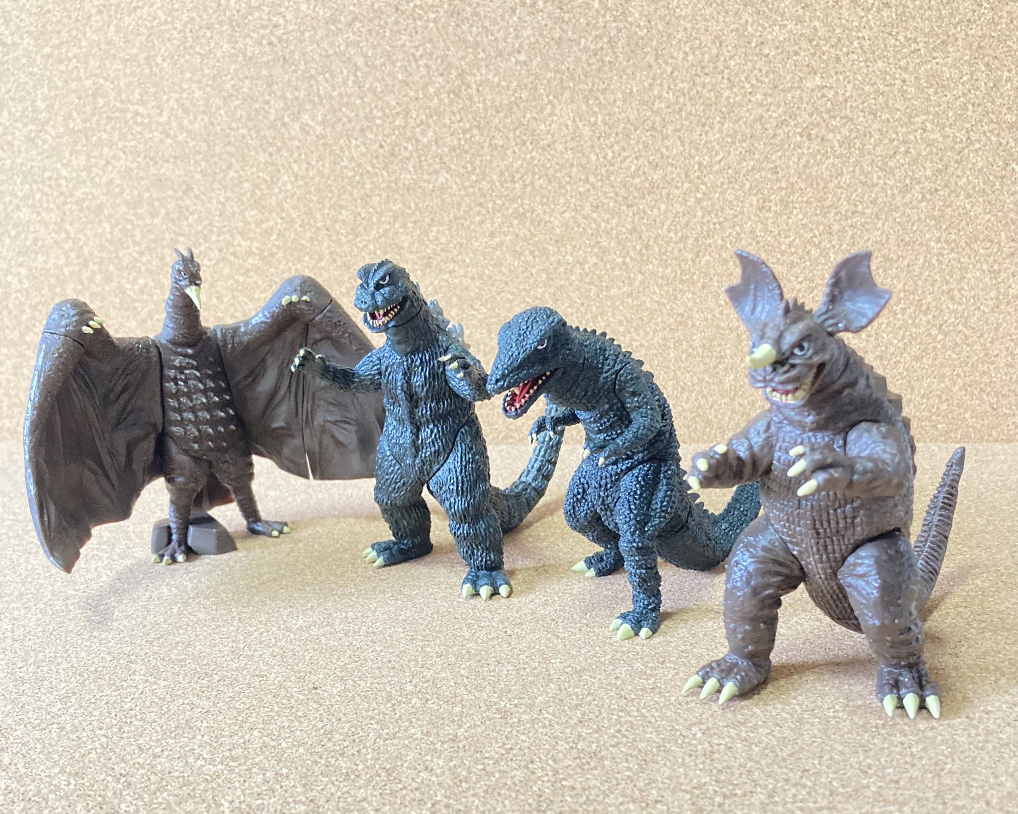HG ゴジラ まとめて HG] Godzilla x Kong New Empire Review!! [Seamo Skaking