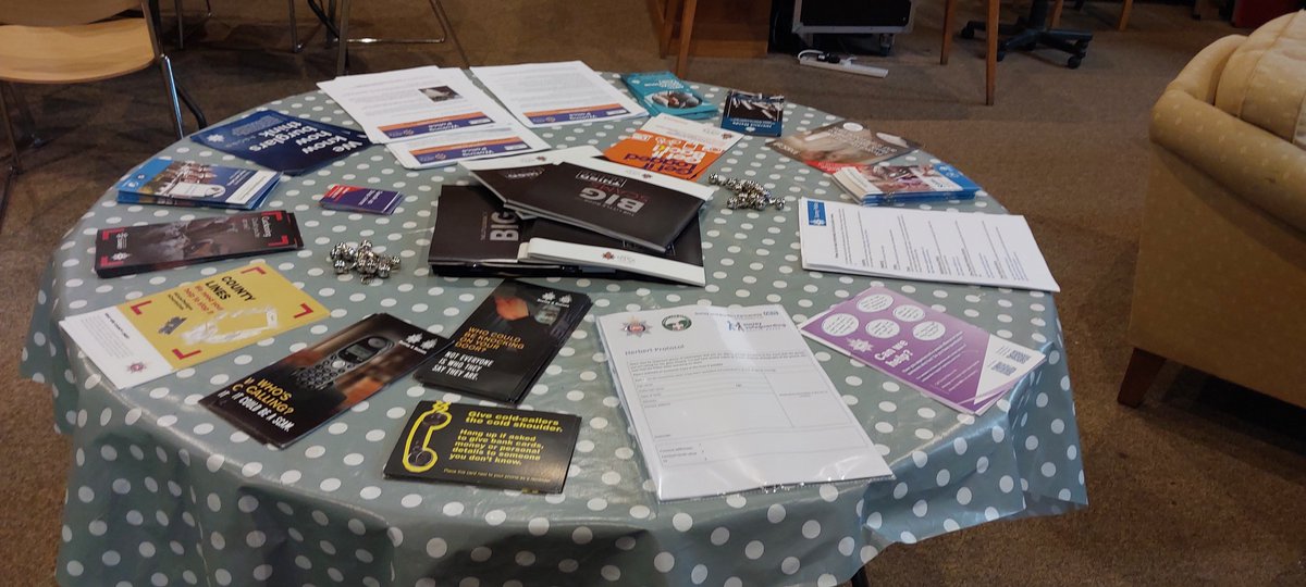 Meet The Beat Event.

Please come along and meet some of your local police team on Saturday 16th November 2024, Woking Library, Gloucester Walk, Woking GU21 6EP at 13:30. Have a chat, voice any concerns and obtain crime prevention advice.